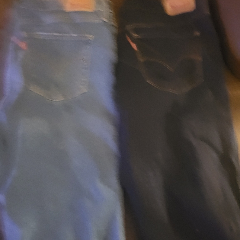 Jeans - Picture 2 of 8